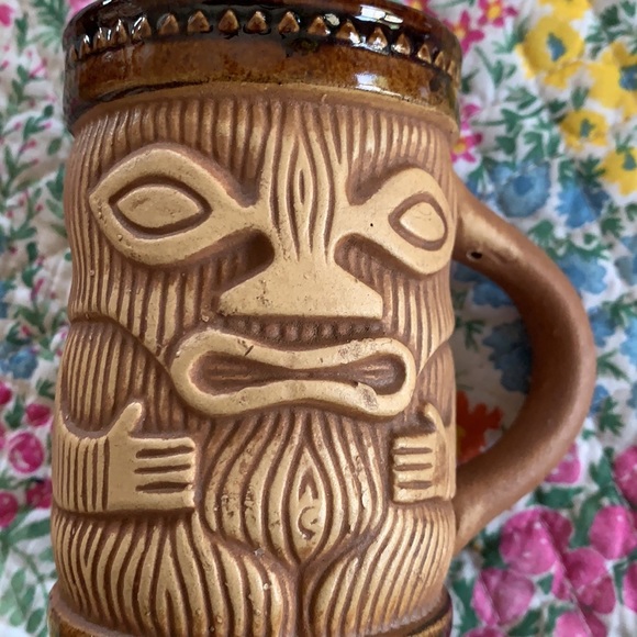 🌵VTG Pottery Tiki Mug - Picture 9 of 10
